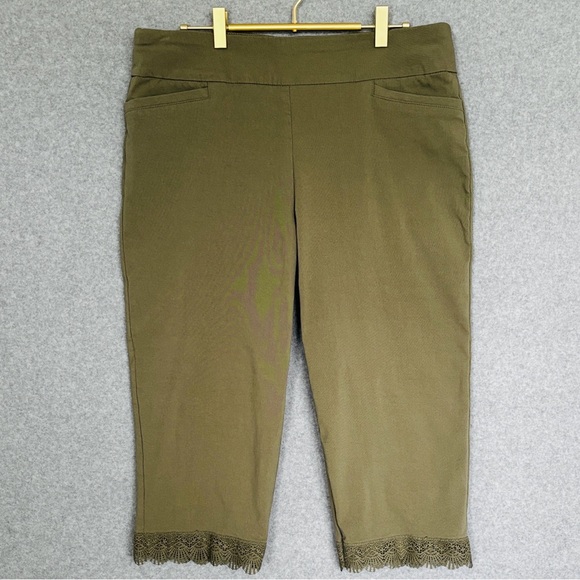 Allison Daley Pants - Allison Daley Capri Pull On Woman Pants w/ Pockets 14 Green